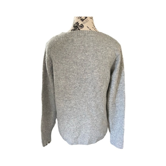 Cupcakes and Cashmere Polar Bear Gray Fuzzy Holiday Christmas Sweater NWT Size S - Picture 2 of 6